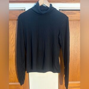 Banana Republic Factory Soft Luxe Black Turtleneck with Ruching size M